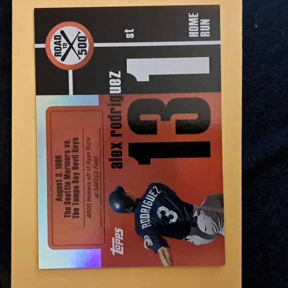 Topps Baseball Trading Card - Picture 1 of 2